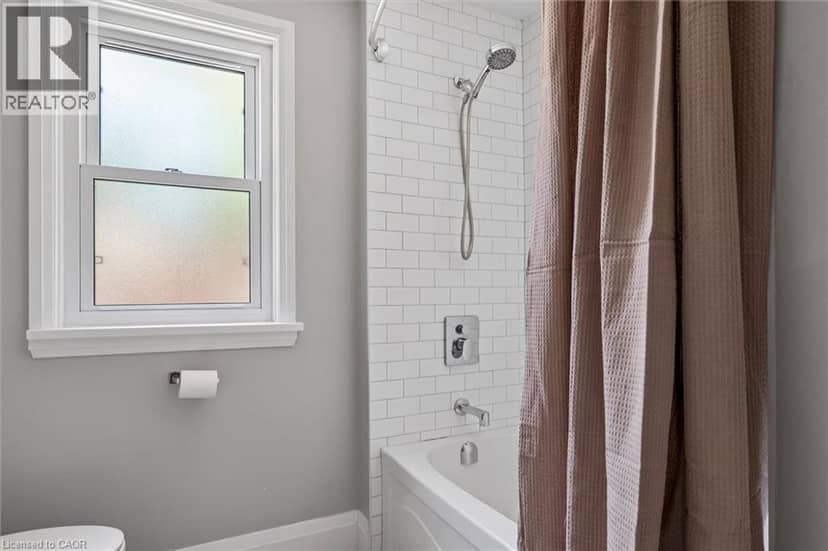 90 DEAN Avenue — photo 23 of 35