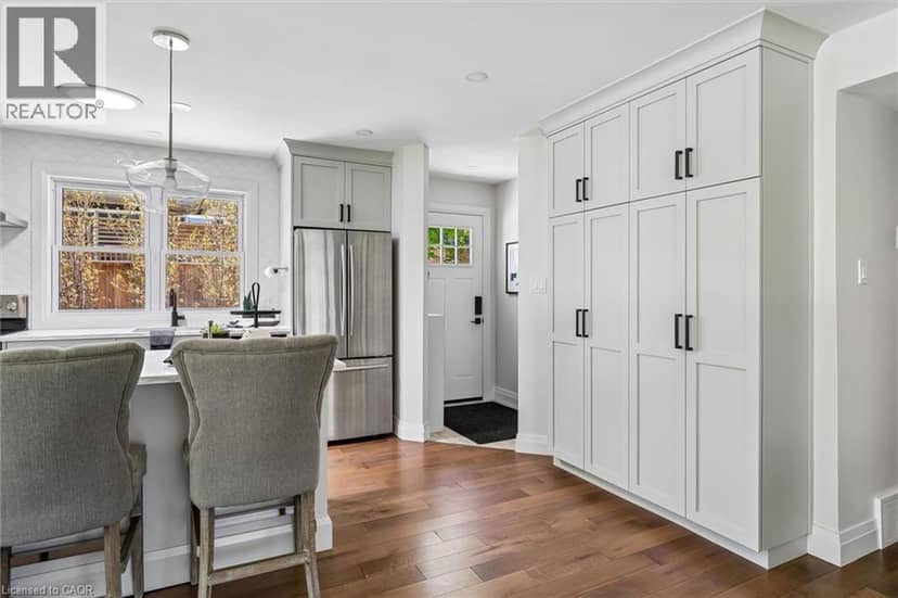 90 DEAN Avenue — photo 11 of 35