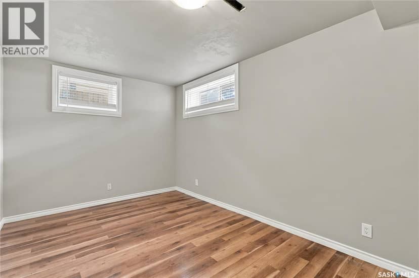 106 5th AVENUE W — photo 28 of 40