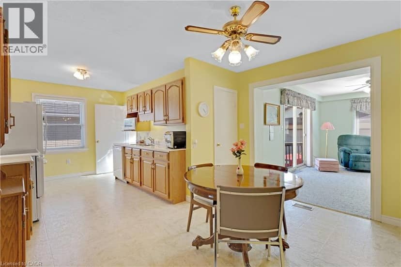 297 WILSON Avenue, Kitchener, photo 4