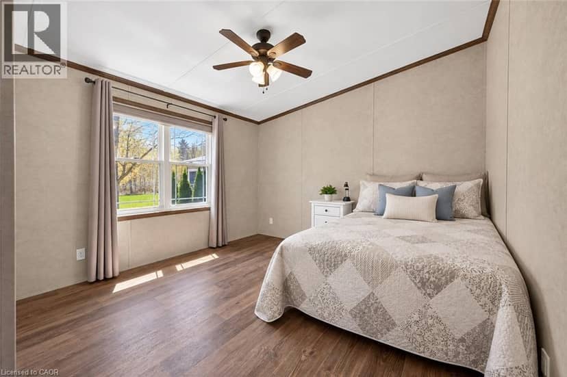 4449 MILBUROUGH Line Unit# 5 Beech Street — photo 14 of 40