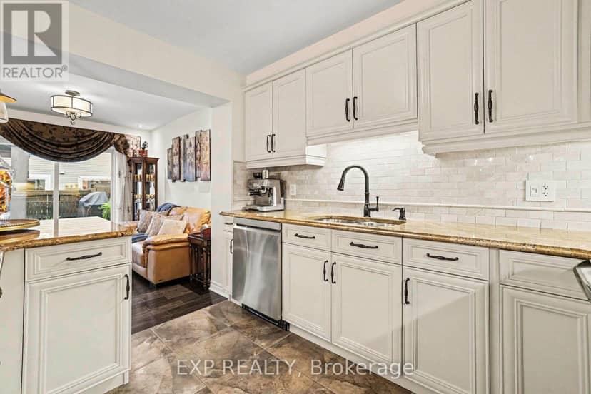 428 White Arctic Avenue — photo 12 of 36