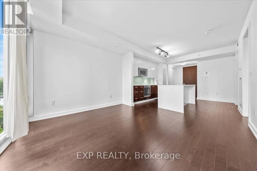406 - 111 Champagne Avenue S — photo 10 of 31