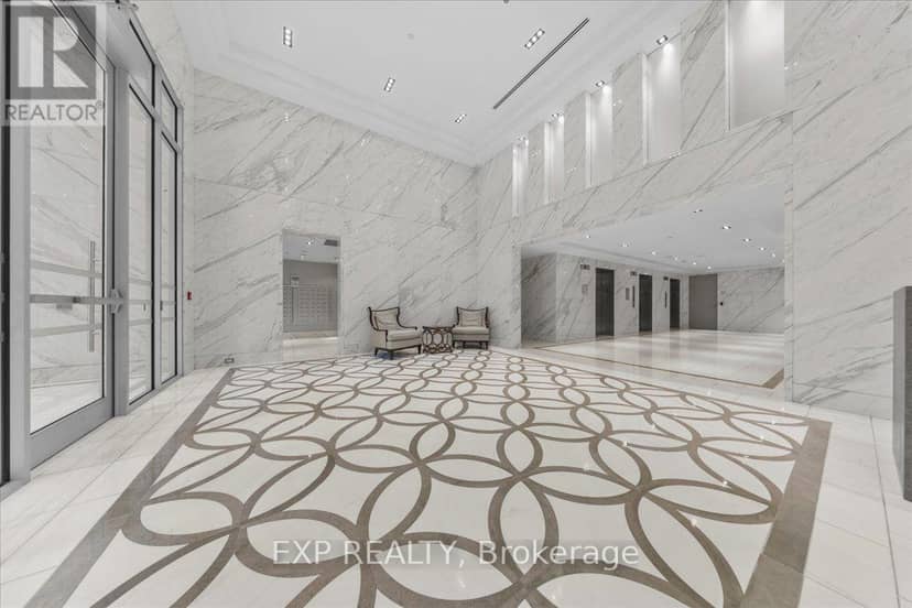 406 - 111 Champagne Avenue S — photo 21 of 31