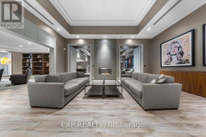 406 - 111 Champagne Avenue S — photo 25 of 31