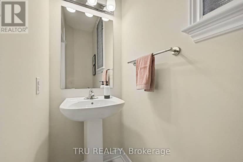 106 Lavatera Street — photo 6 of 40