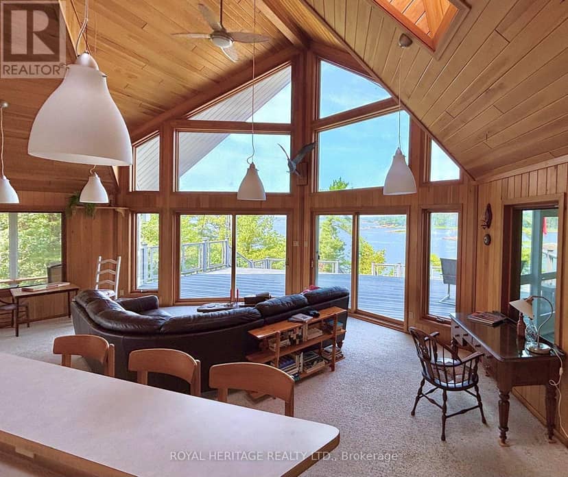 7224 Island 630 Georgian Bay — photo 11 of 40