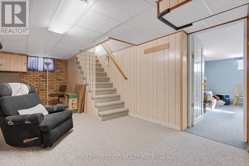 297 Wilson Avenue — photo 29 of 40