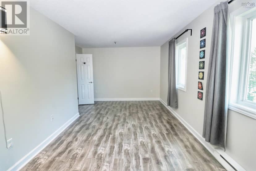 206 158 Farnham Gate Road — photo 19 of 23