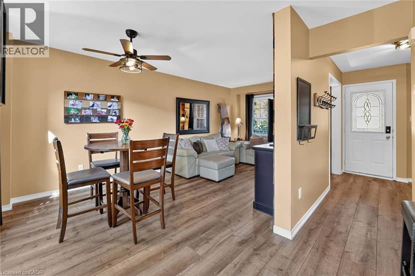 11 HEDGE LAWN Drive, Grimsby, photo 6
