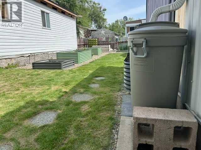 56 Greenbrook Village E, Brooks, photo 4