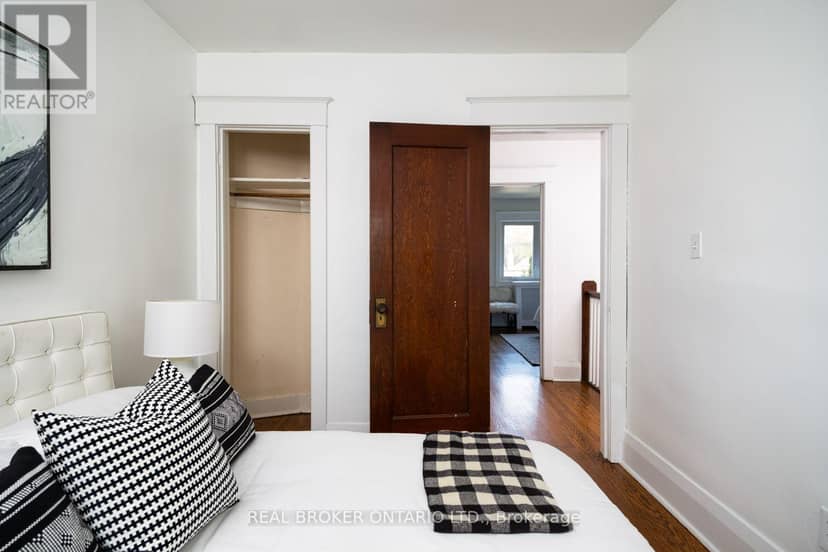 100 Oak Park Avenue — photo 24 of 40