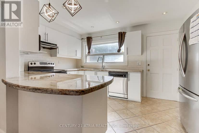 43 Torrens Avenue — photo 12 of 33