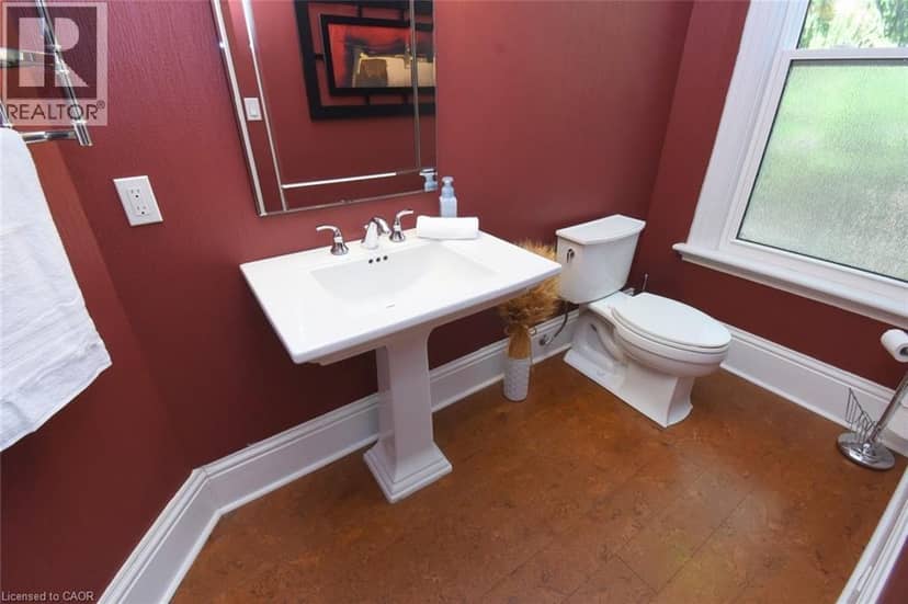 89 LYNDEN Road — photo 33 of 40