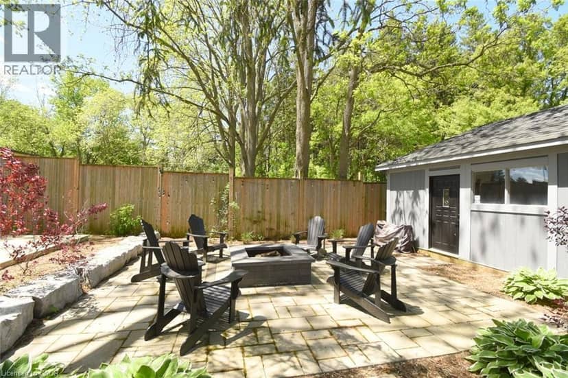 89 LYNDEN Road — photo 35 of 40