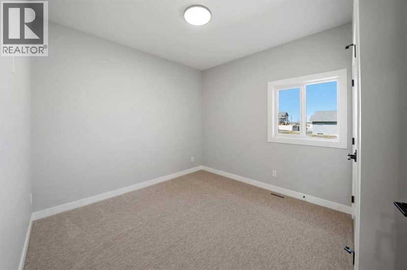 28 Tipping Avenue — photo 16 of 22