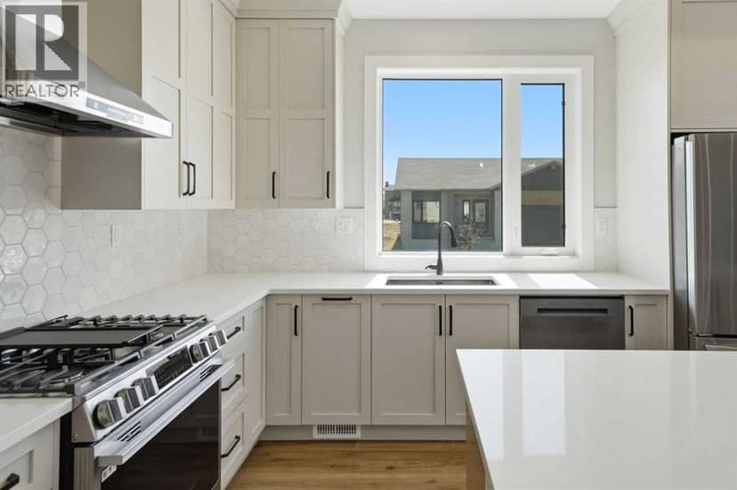 28 Tipping Avenue, Red Deer, photo 4
