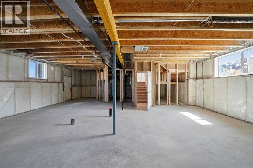 28 Tipping Avenue — photo 19 of 22