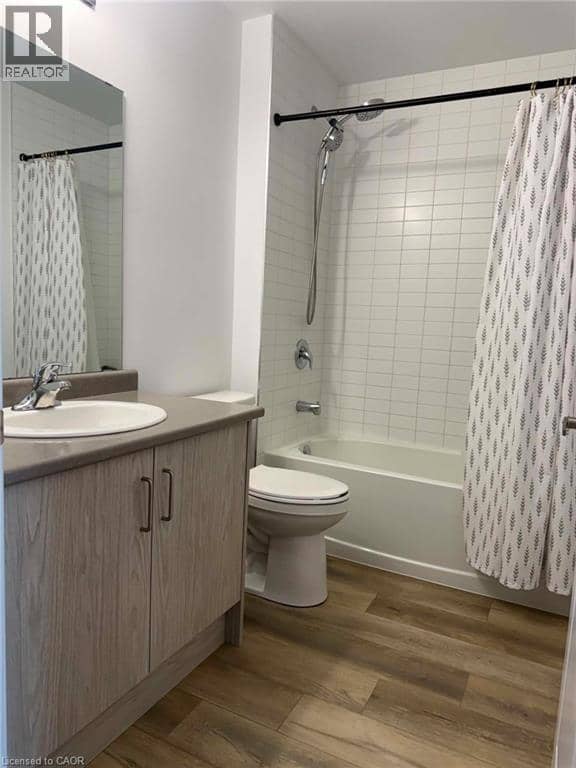 5055 GREENLANE Road Unit# 415 — photo 14 of 29