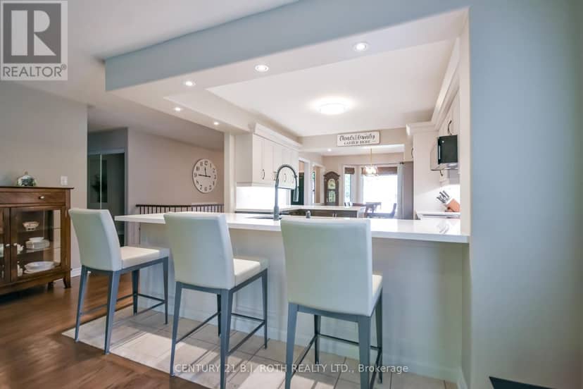 1 Silversands Crescent — photo 24 of 40