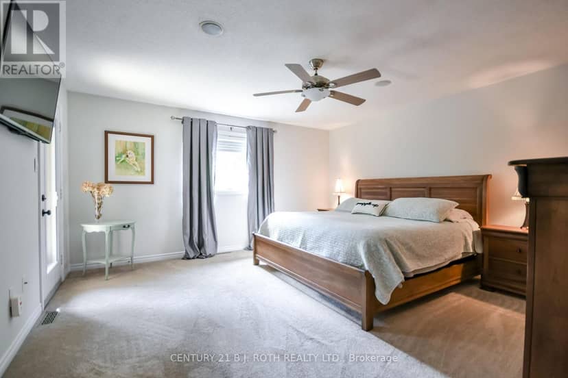 1 Silversands Crescent — photo 27 of 40