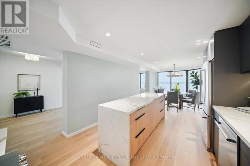 1110 - 65 Harbour Square, Toronto, photo 8