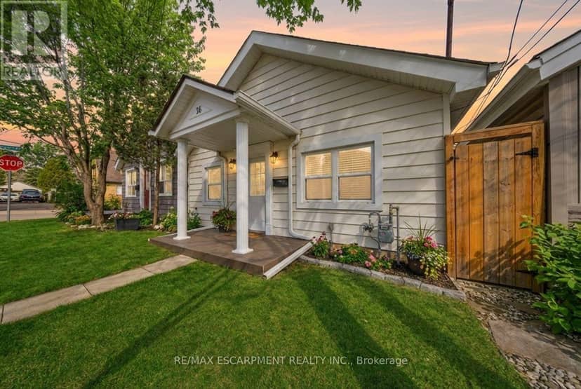 36 Queensdale Avenue W, Hamilton, photo 2