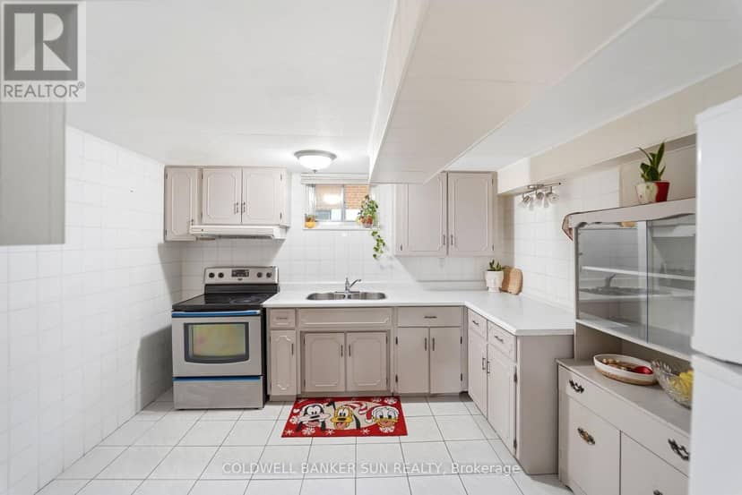 84 Dumbarton Street — photo 31 of 40