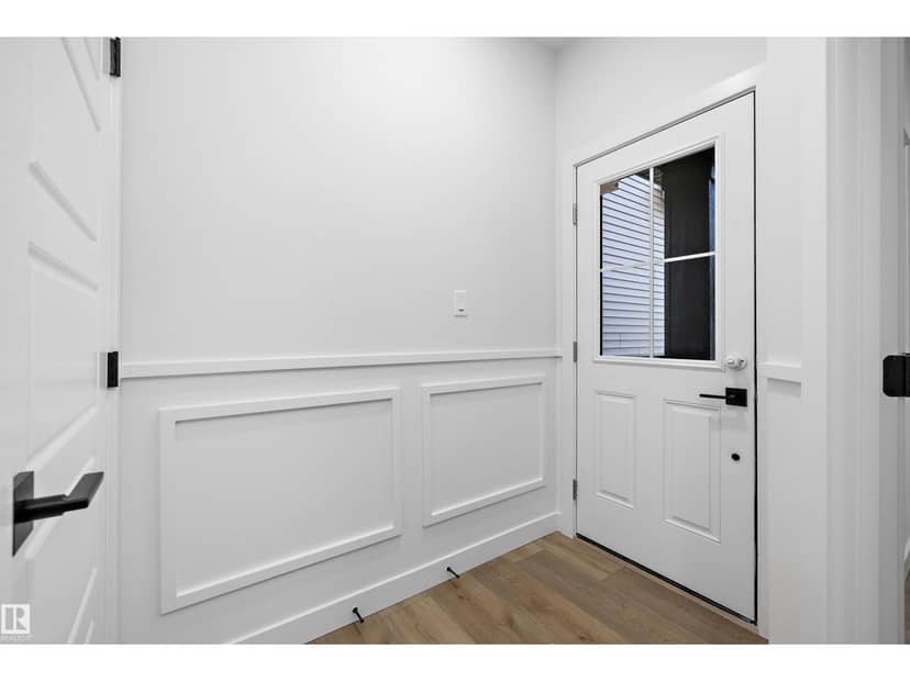 1774 Crossbill LO NW, Edmonton, photo 2