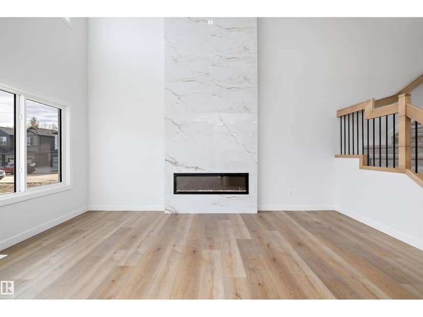 1774 Crossbill LO NW — photo 13 of 40