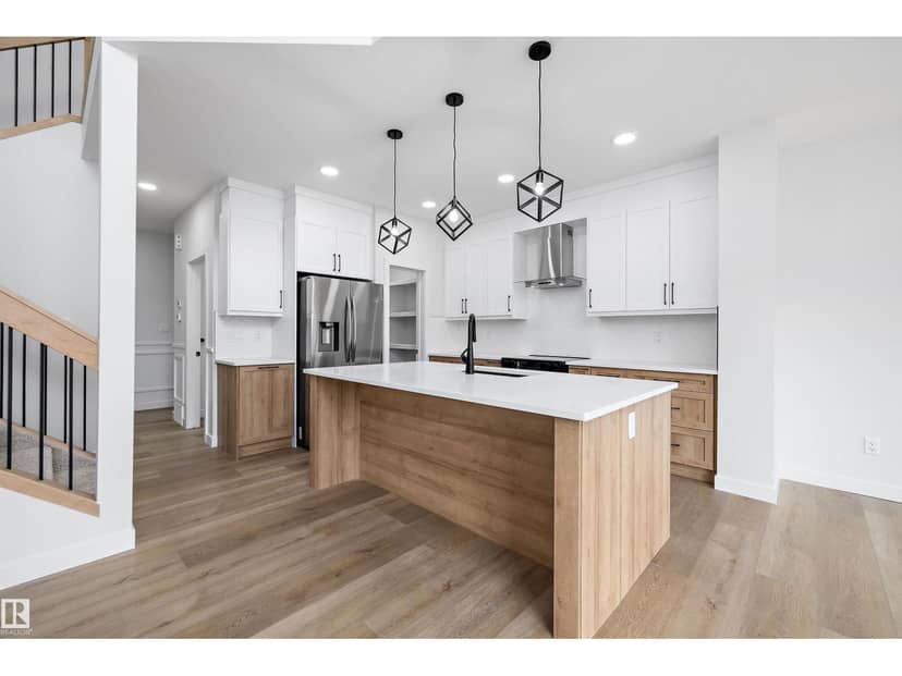 1774 Crossbill LO NW — photo 16 of 40