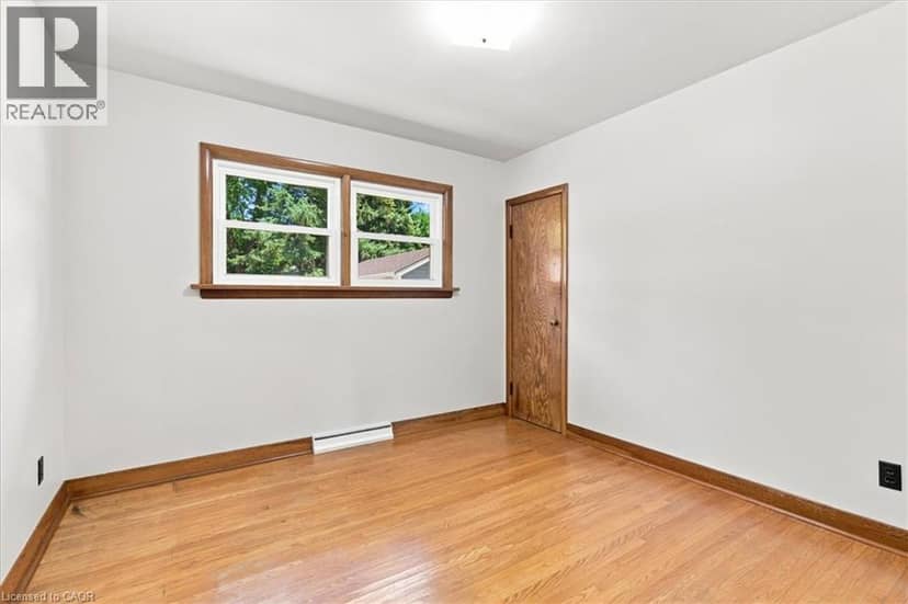 184 MURDOCK Avenue — photo 15 of 40