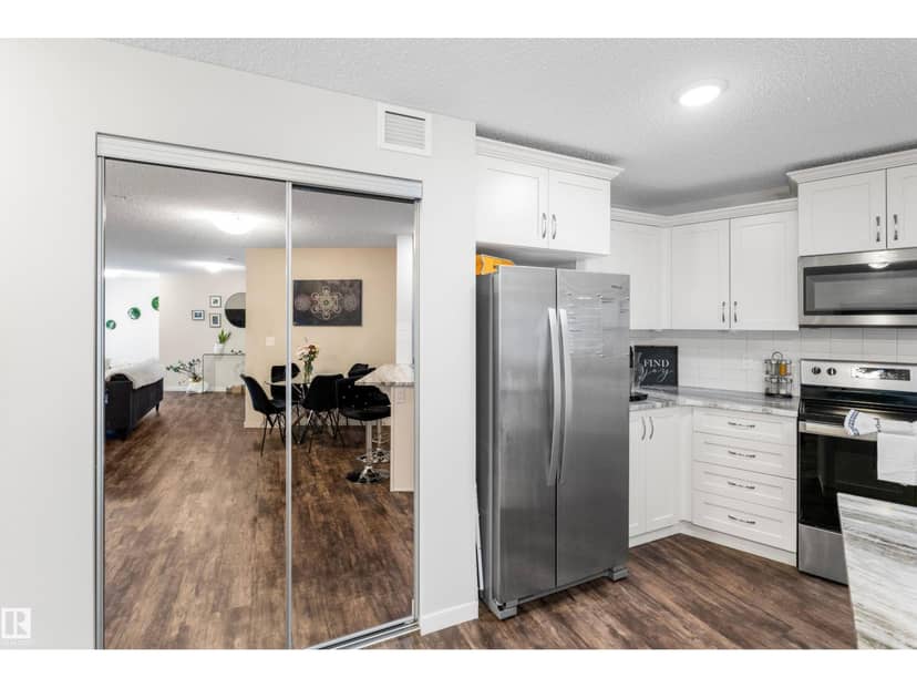 #237 1818 Rutherford Rd SW — photo 15 of 40