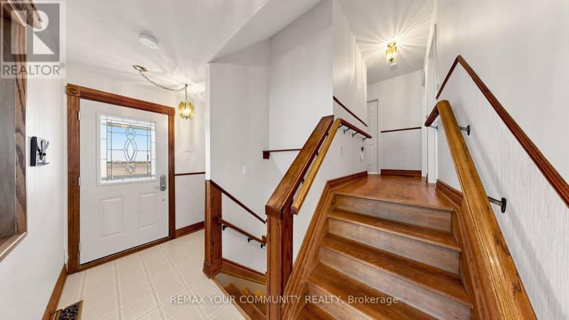 43 Seaton Drive — photo 17 of 40