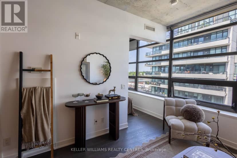 806 - 1201 Dundas Street E, Toronto, photo 4