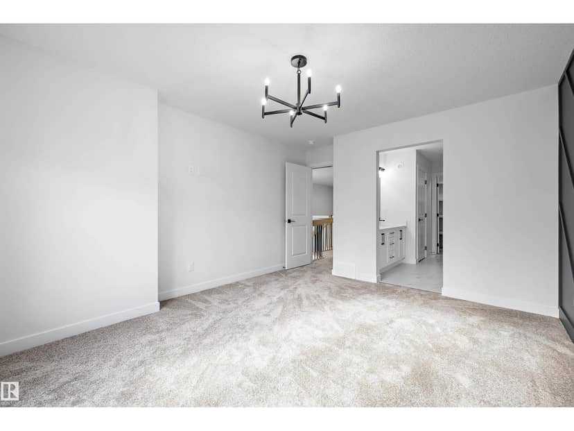 1745 Crossbill LO NW NW — photo 34 of 40