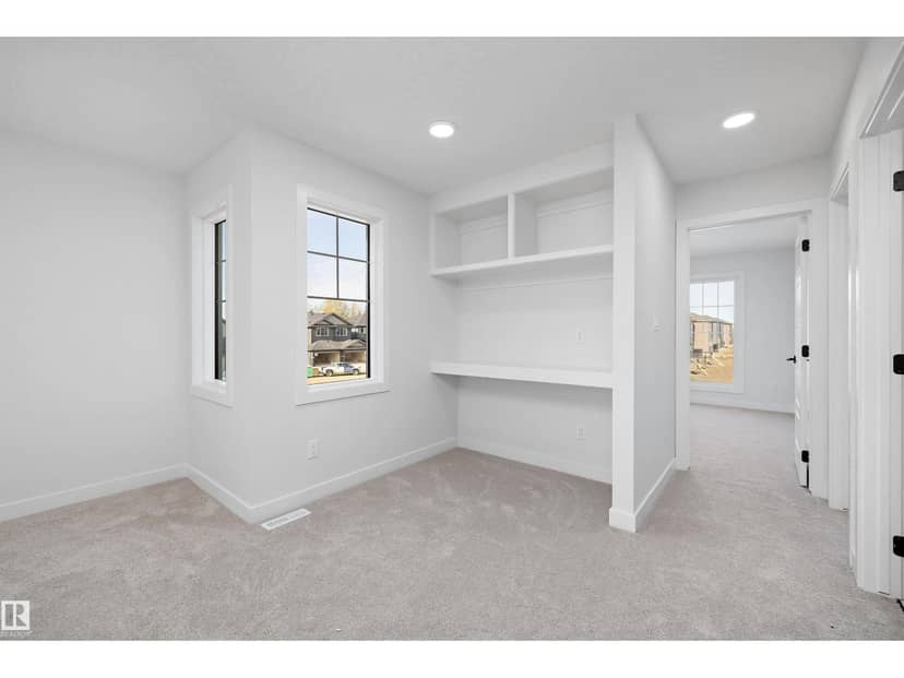 1753 Crossbill LO NW NW — photo 31 of 40