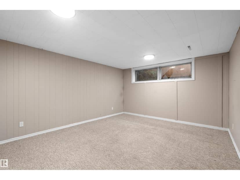 10428 64 AV NW NW — photo 11 of 40