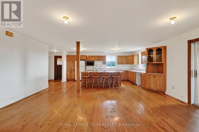 5523 Clayton Road — photo 18 of 40