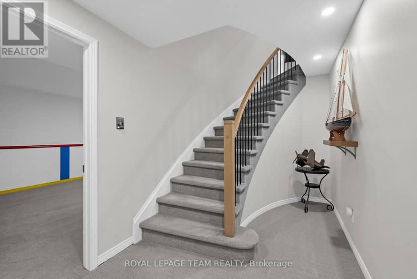 1095 Bravar Drive — photo 33 of 40