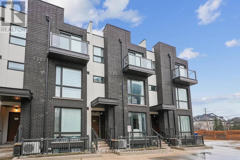 46 - 26 Fieldway Road, Toronto, photo 2