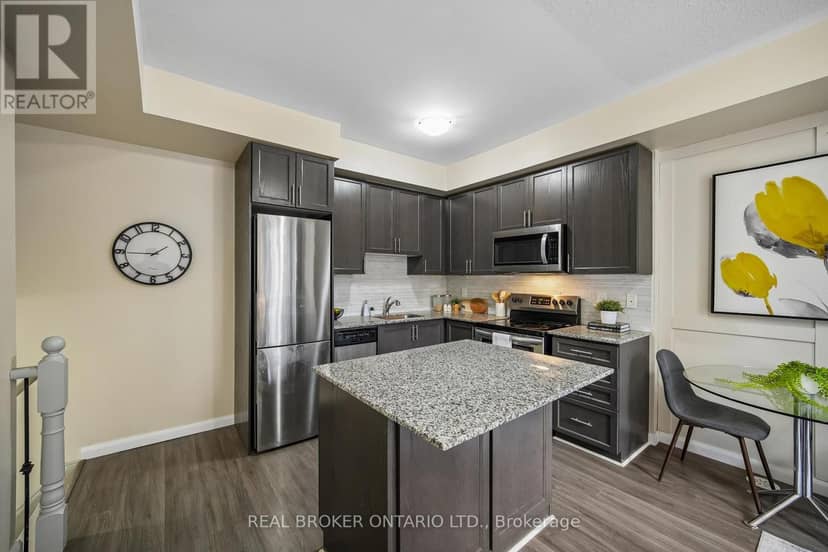 46 - 26 Fieldway Road, Toronto, photo 7