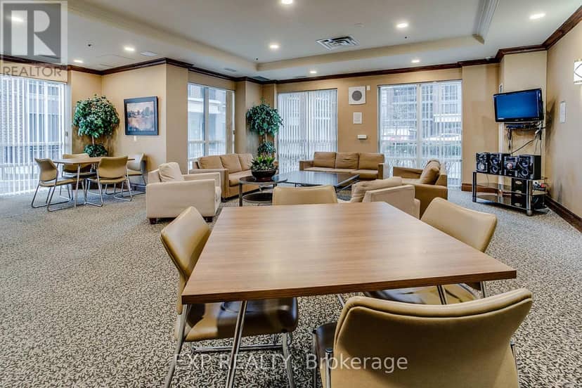 709 - 5 Michael Power Place — photo 25 of 30