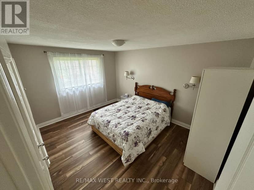 53 Bloomfield Avenue — photo 10 of 28