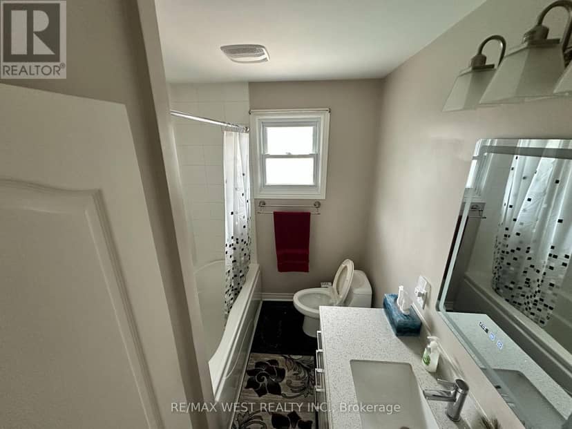 53 Bloomfield Avenue — photo 14 of 28