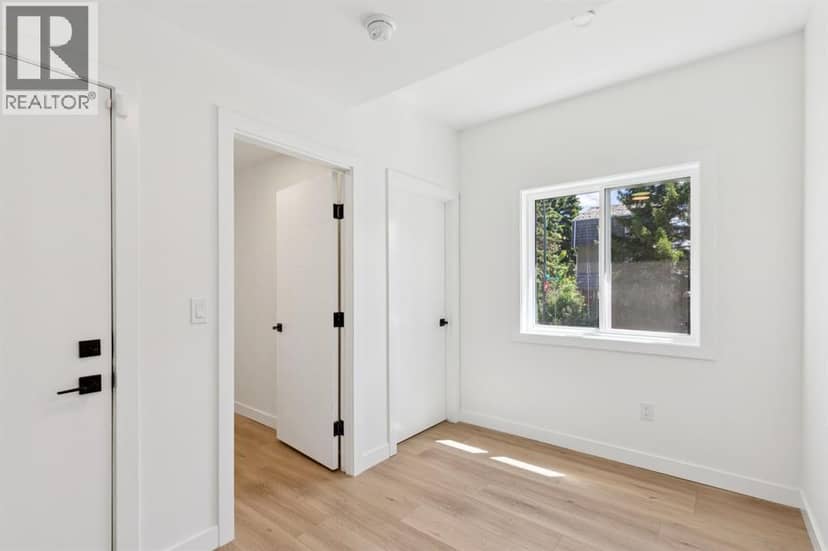 2402 Westmount Road NW — photo 29 of 35