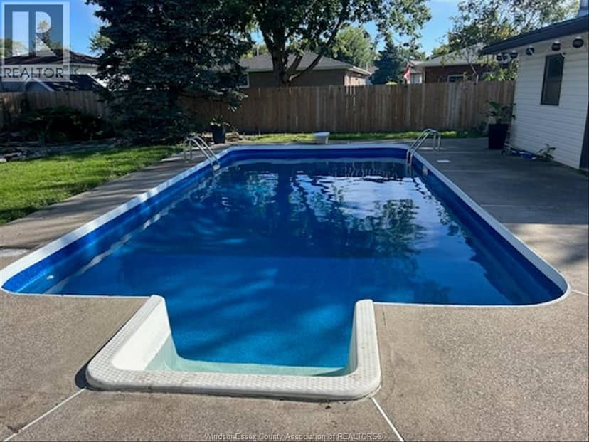 232 Greenwood Crescent — photo 39 of 40