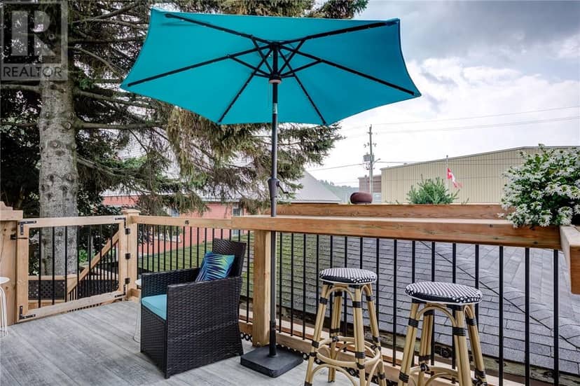 35 CEDAR Street — photo 7 of 40