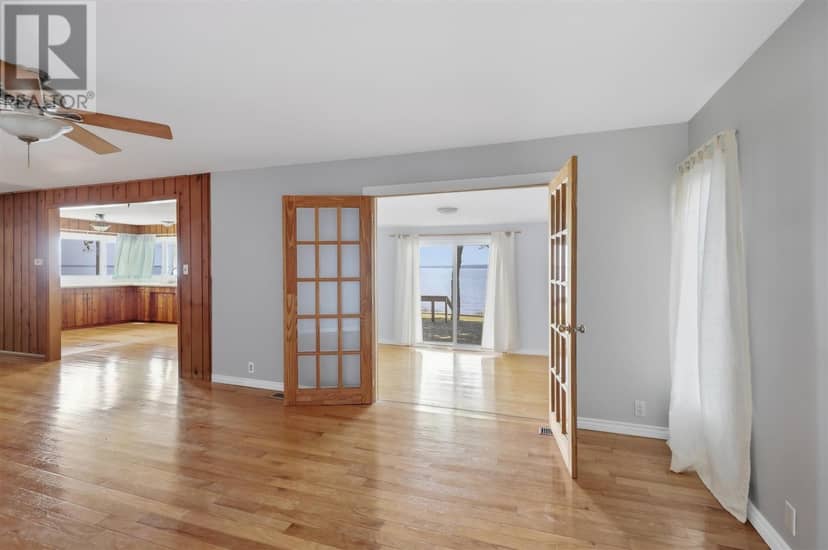 365 Sunnyside Beach RD — photo 5 of 40
