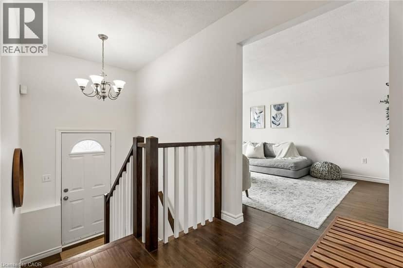 317 REXFORD Drive, Hamilton, photo 4